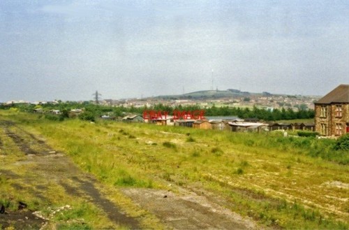 Photo consett railway station - railway,