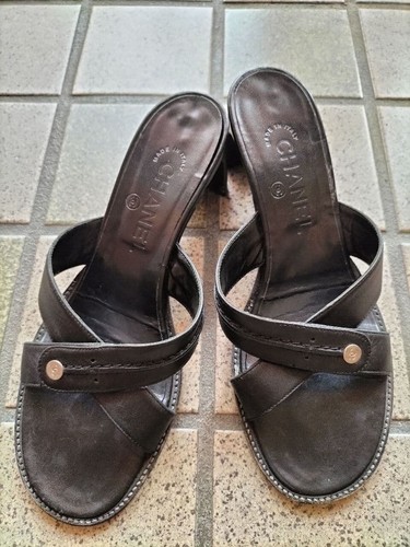 Rare chanel black leather - chanel,