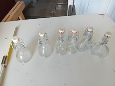 bottiglie piccole  in vetro per collezionisti