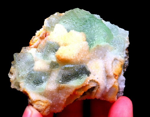 Esemplare minerale cristallo