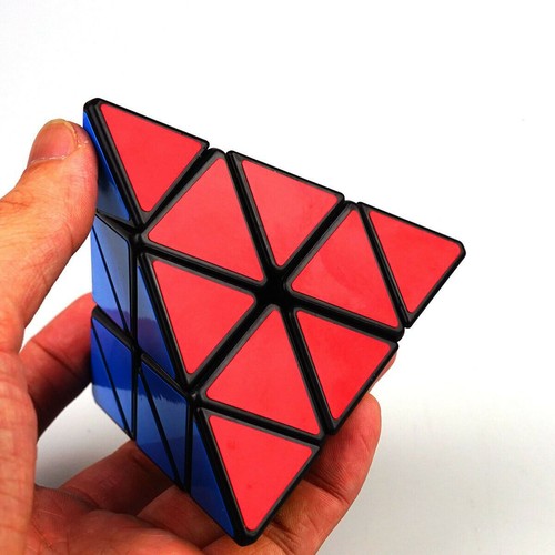 Cubo magico alieno pyraminx - cubo,