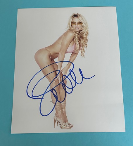Pamela anderson sexy - -,