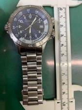 Orologio da uomo al quarzo HAMILTON Khaki Navy Sub H745410 World Time Date