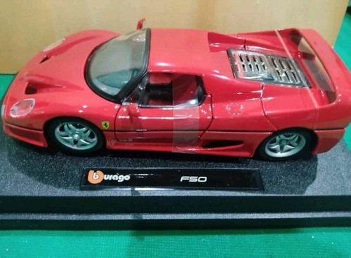Burago f50 serie - 1:24,
