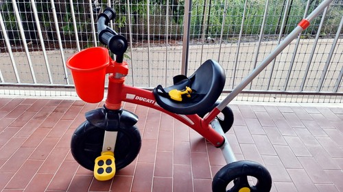Vendo triciclo chicco - chicco, ducati