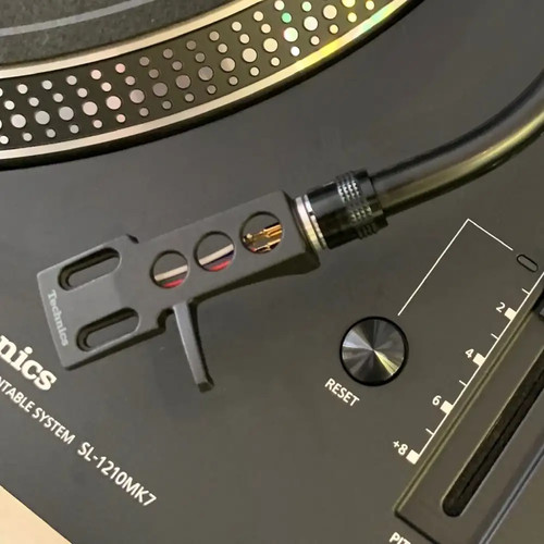 Technics 1210 mk7 - technics,