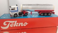 Camion cisterna Tekno Scania