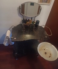 Toeletta antica In marmo Nero 