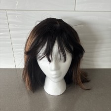 Parrucca in pizzo minimalista 14" Put On and Go marrone highlight Yaki Bob con Bangs senza colla