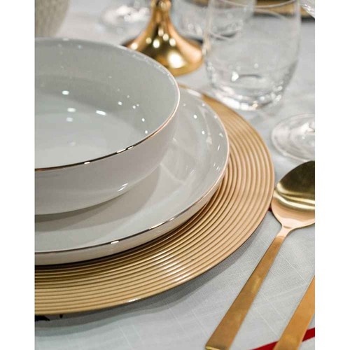 Servizio piatti edge - di,