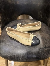 Ballerine Chanel in pelle di