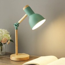 Lampada da tavolo nordica in