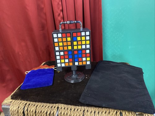 Rubiks wall stage magic - wall,