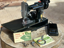 FEATHERWEIGHT SINGER Sewing Machine 222k free arm