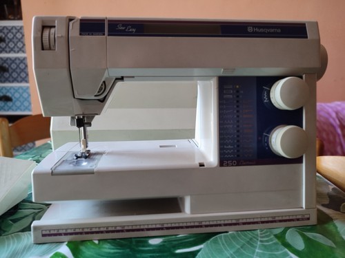 Macchina cucire elettrica - macchina,