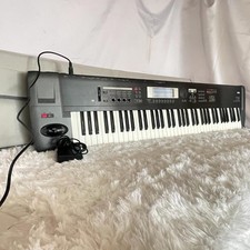 Korg tr76 synthesizer - korg,