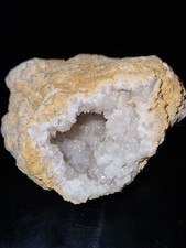 Minerale Naturale Geode QUARZO IALINO 253 gr Brasile Collezione Cristalli Grezzi