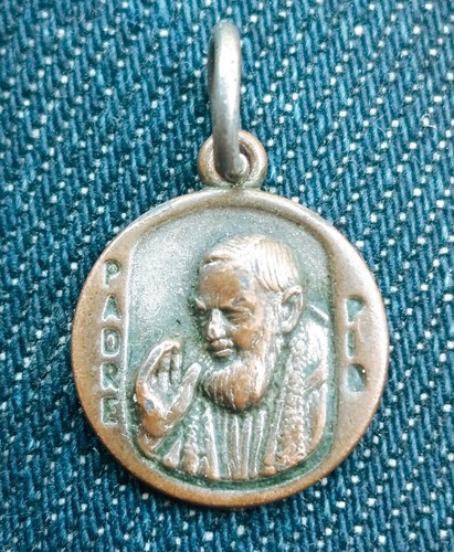 Antica medaglietta reliquiario - antica,