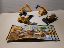 KINDER FERRERO: SERIE 4 RUSPE "NEW HOLLAND" + 3 BPZ.  NV  96-99