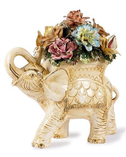 Capodimonte elephant figurine - elephant,