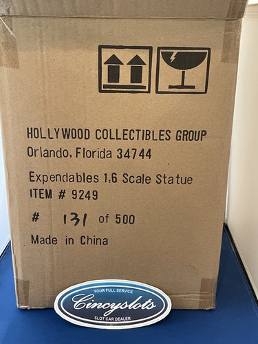 Statua hollywood collectibles - statua,