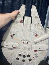 Star Wars Millennium Falcon