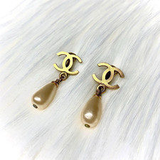 Orecchini CHANEL CC Logo