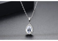 collier pendentif larme