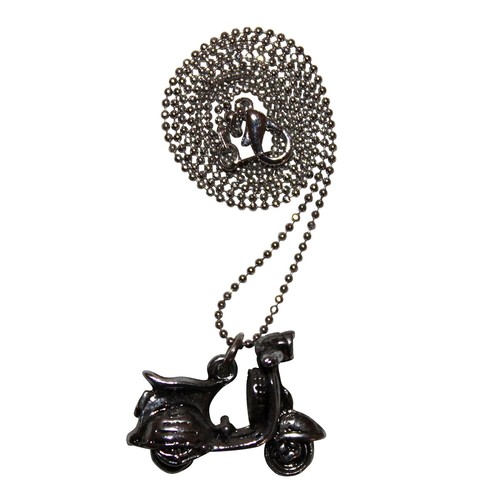 Collana con ciondolo