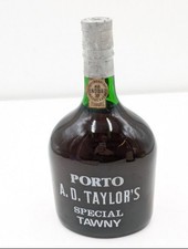 Bottiglia di Vino Porto A.D. TAYLOR'S SPECIAL TAWNY (Importato da Livio pavese)