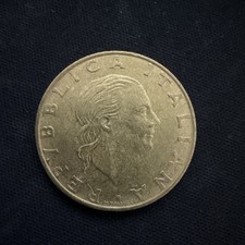 1994 Italy 200 Lire Coin -