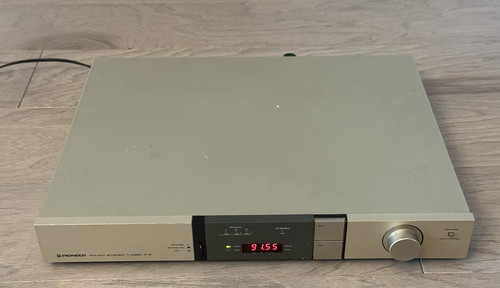 Pioneer fm tuner made - 5,