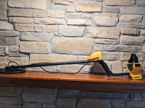 Garrett metal detector - metal,