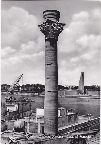 Brindisi colonna romana - -,