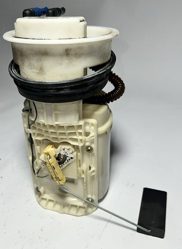 Distributore carburante con - di,