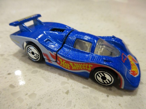 Hot wheels chevy - hot,
