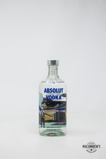 Vodka ABSOLUT Black Edition by Mario Wagner