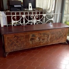 Antica cassapanca laccata e dipinta epoca 1800/1820