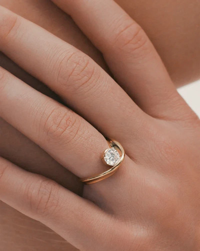 Anello fidanzamento oro - di,