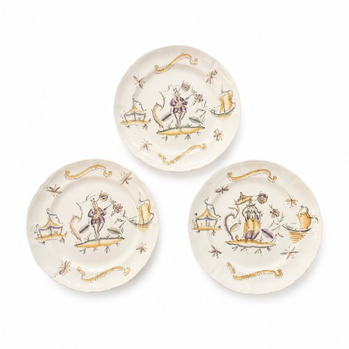 Piatti decorativi stile - piatti,