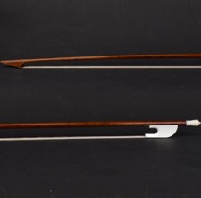 Maestro vecchio arco violino