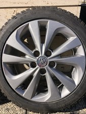Vendo 4 cerchi in lega originali Toyota Auris + 2 Gomme Riken Snow Come Nuove