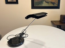 Lampada da scrivania Tegola di Bruno Gecchelin, anni '80, per Skipper e Pollux