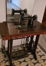 Antica Macchina da Cucire