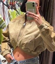 ZARA: Giacca bomber effetto