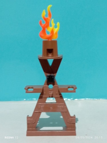 Playmobil armaiolo marrone - playmobil,
