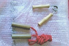 Corda per saltare e pinza mani -  legno - Fitness Body 