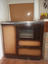 Cucina a legna con forno usata