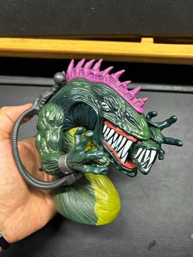 Street sharks repteel 100 - -,