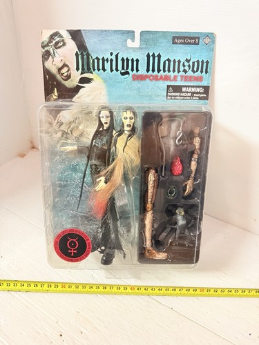 Marilyn mansion fewture - marilyn,
